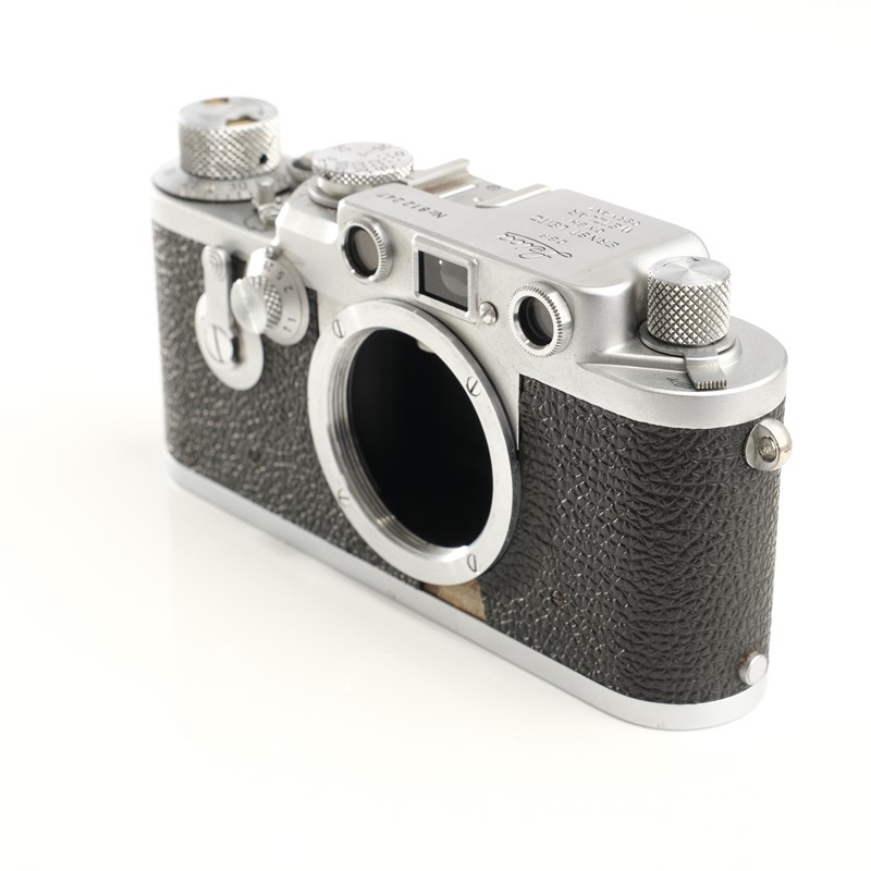 yÁz(CJ) Leica IIIf (Ztt)
