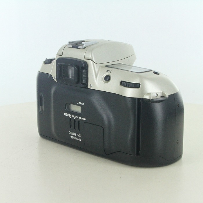 yÁz(jR) Nikon F60D {fB
