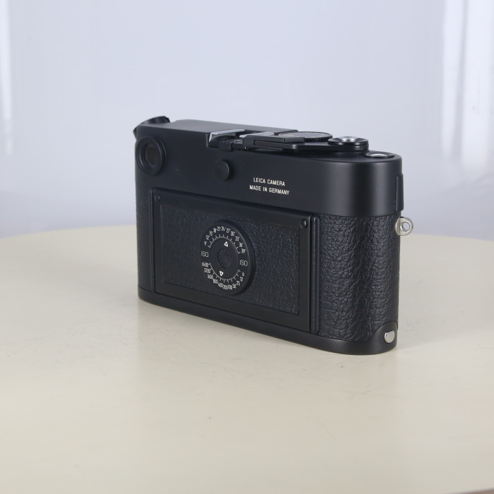 中古】(ライカ) Leica M6 TTL 0.72 BK｜ナニワグループオンライン