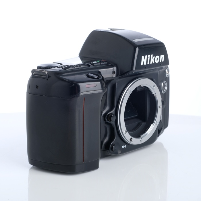 完動品　Nikon F90X　本体＋MB-10＋MB-8＋SB-22＋MF-26 中古】(ニコン) Nikon F90XS(MF-26)｜ナニワグループオンライン