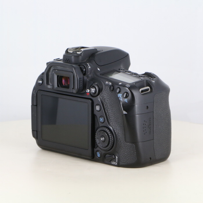 美品 Canon EOS 80D 本体 一眼レフ 中古 CANON EOS 80D ボディ オークション比較 - 価格.com