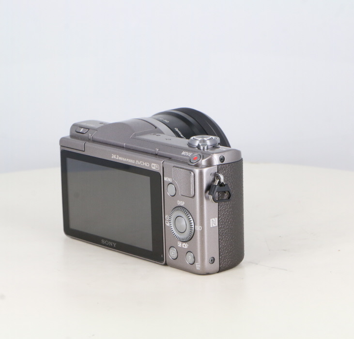 中古】(ソニー) SONY α5100 パワーズームレンズキツト(ILCE-5100L