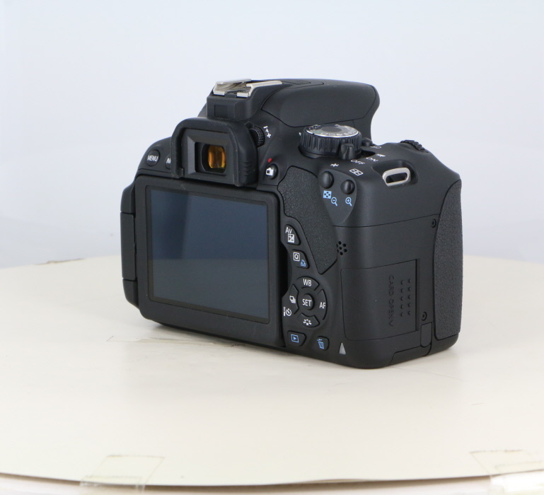 中古】(キヤノン) Canon EOS KISS X6i ボデイ｜ナニワグループ