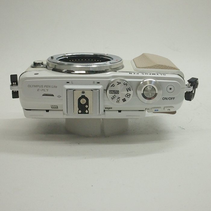 OLYMPUS E-PL7 ボディ ホワイト オリンパス OLYMPUS PEN Lite E-PL7 ボディ [ホワイト] 価格比較