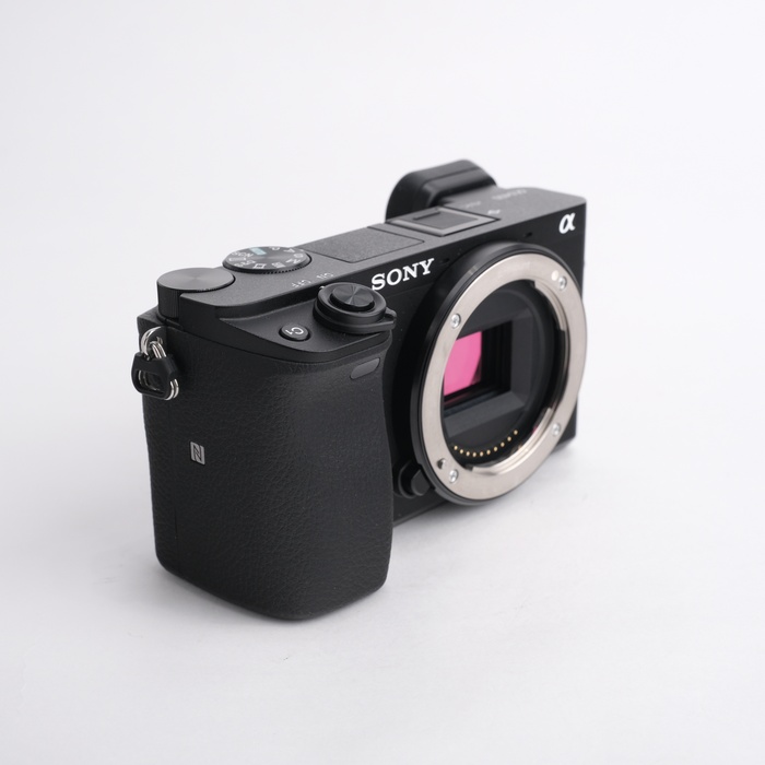 SONY α6400 ILCE-6400 ボディ ブラック　本体 SONY ソニー(SONY) α6400 ボディ ブラック ILCE-6400 APS-C