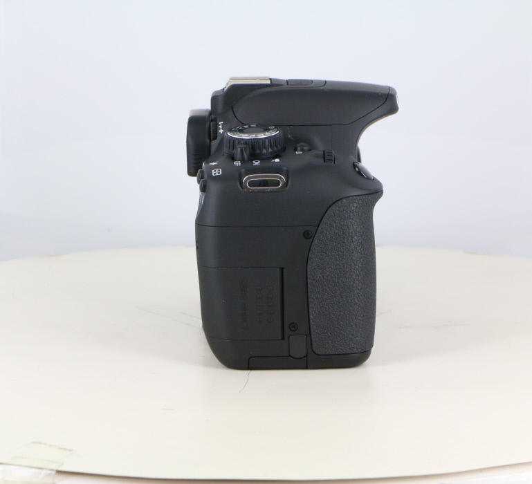 中古】(キヤノン) Canon EOS KISS X6i ボデイ｜ナニワグループ