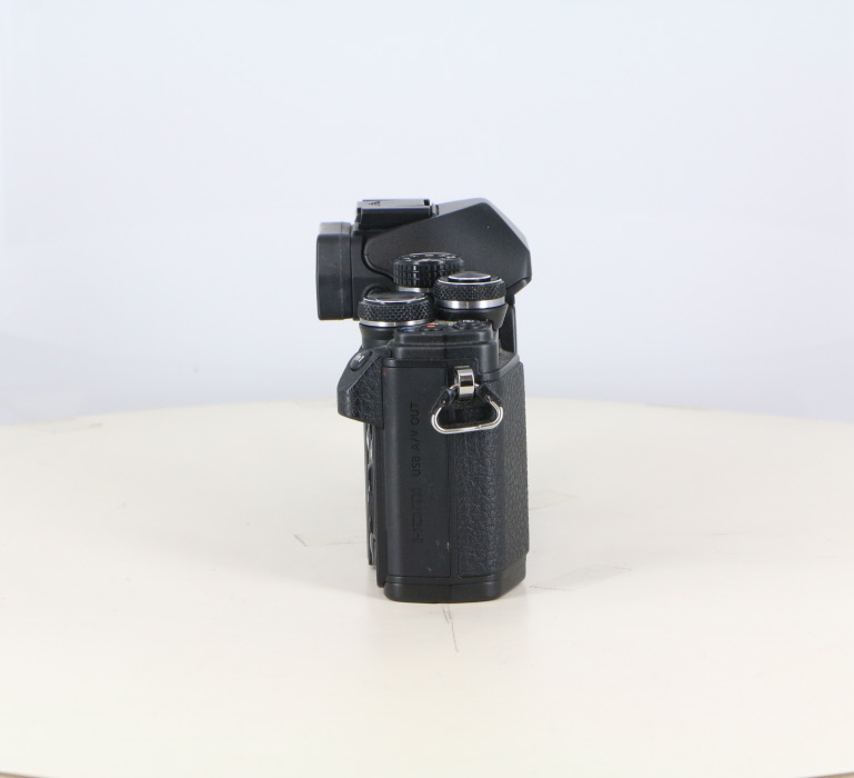 中古】(オリンパス) OLYMPUS OM-D E-M10 MarkII ボデイ ブラツク