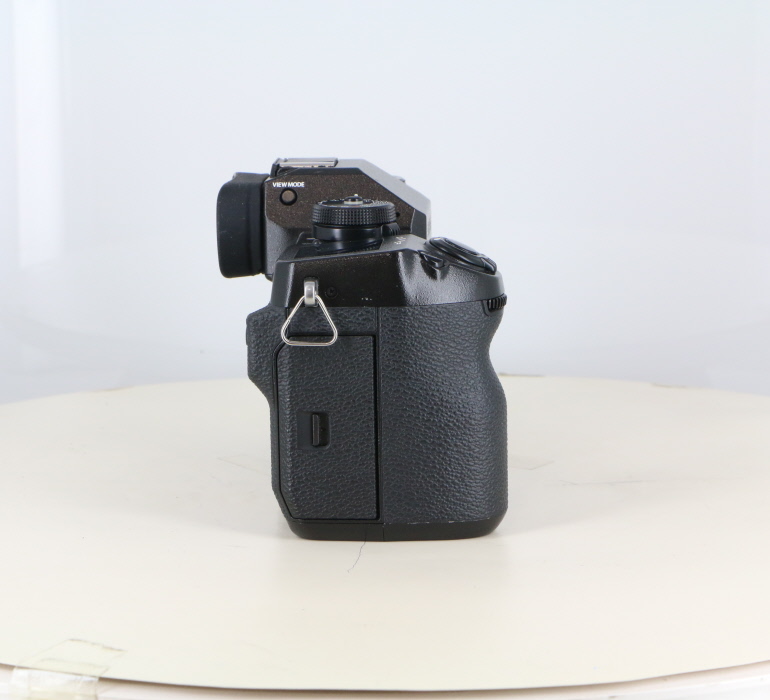 中古】(フジフイルム) FUJIFILM X-H1 ボデイ｜ナニワグループ