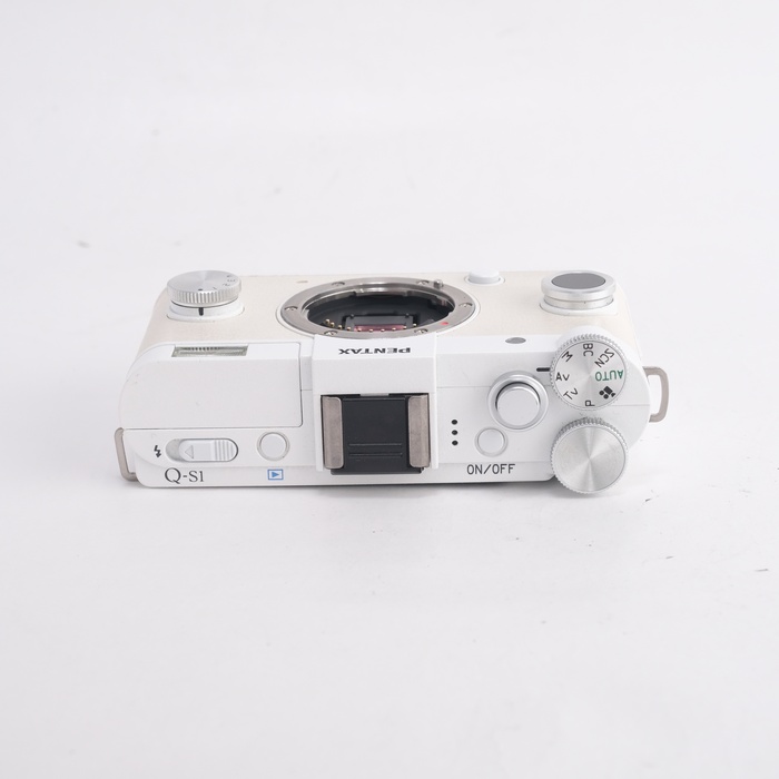 中古】(ペンタックス) PENTAX Q-S1 ボディ ピュアホワイト｜ナニワ