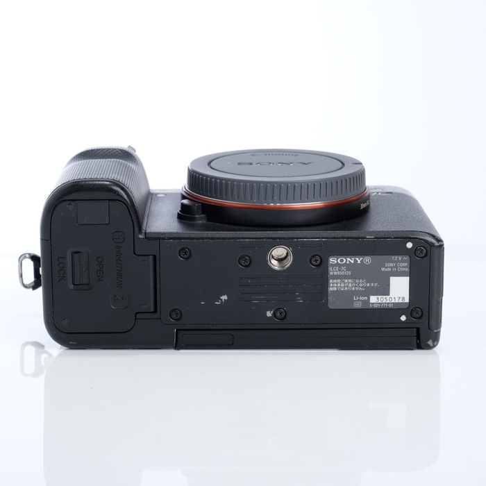 中古】(ソニー) SONY α7C ボディ シルバー ILCE-7C｜ナニワグループ