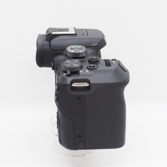 yÁz(Lm) Canon EOS R10 {fC