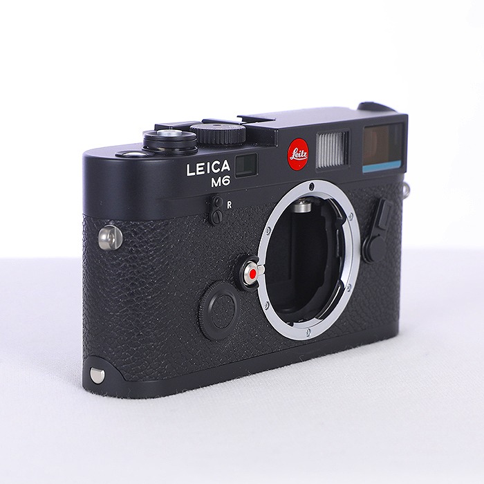 yÁz(CJ) Leica 10557 M6