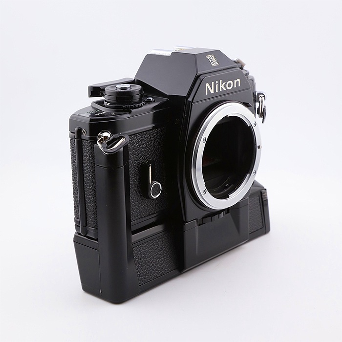 美品　NIKON ニコン EM モルト新品交換済 M870 新品】(ニコン) Nikon Z R 24-70 レンズキット ｜ナニワグループ