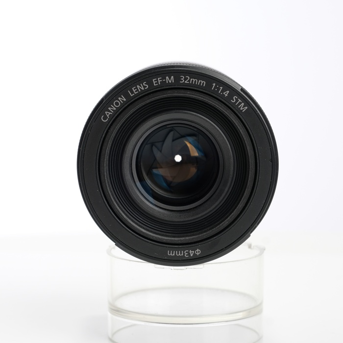 中古】(キヤノン) Canon EF-M32/F1.4 STM|ナニワグループオンライン 中古】(キヤノン) Canon EF-M32/F1.4 STM|ナニワグループオンライン
