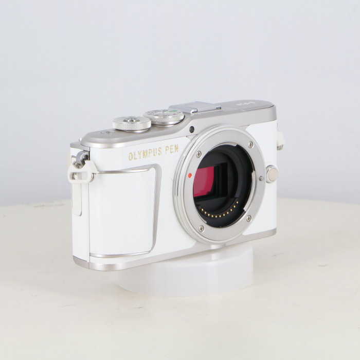 中古】(オリンパス) OLYMPUS E-PL9 ボデイ ホワイト｜ナニワグループ