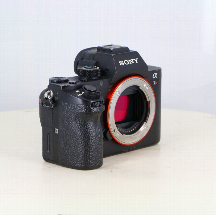 中古】(ソニー) SONY α7RII (ILCE-7RM2)ボディ｜ナニワグループ