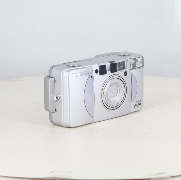 中古】(フジフイルム) FUJIFILM Silvi F2.8｜ナニワグループオンライン