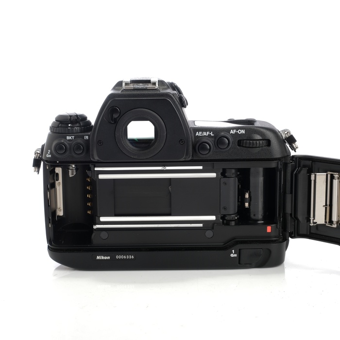 中古】(ニコン) Nikon F6｜ナニワグループオンライン｜2221250048354