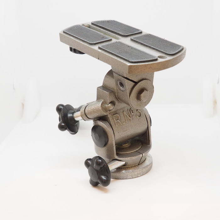 中古】(ジッツオ) GITZO R3雲台｜ナニワグループオンライン｜2222050263596