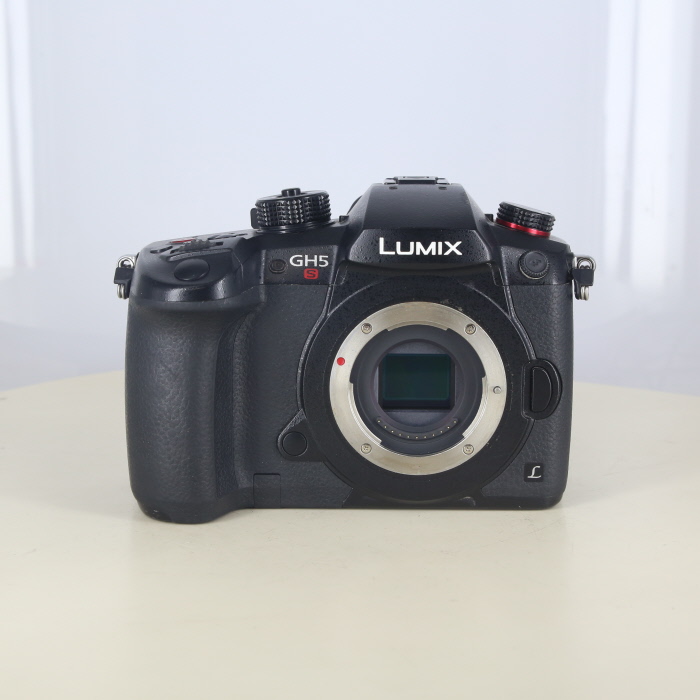 中古】(パナソニック) Panasonic DC-GH5S OverSeas Model｜ナニワ