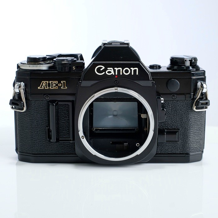 Canon キヤノン AE-1 PROGRAM ブラック + FD 50mm F1.8 フィルムカメラ