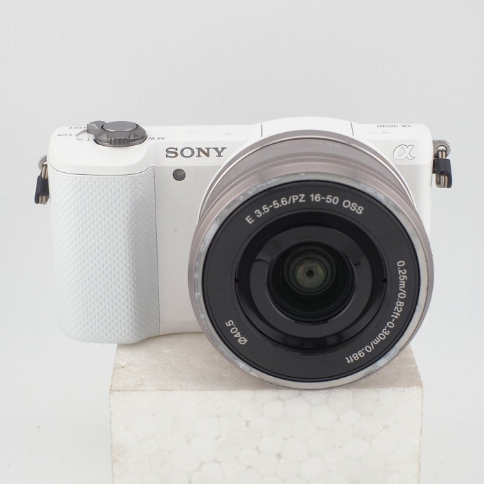 【中古】(ソニー) SONY ILCE-5000 パワーズームキット(ホワイト)