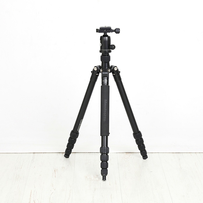 マンフロット Manfrotto トラベル三脚 MKELEB5BK-BH 【公式通販】