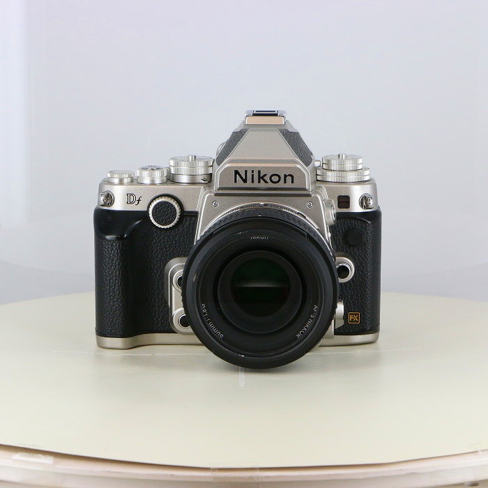【ショット数500以下】Nikon  Df レンズキット SILVER