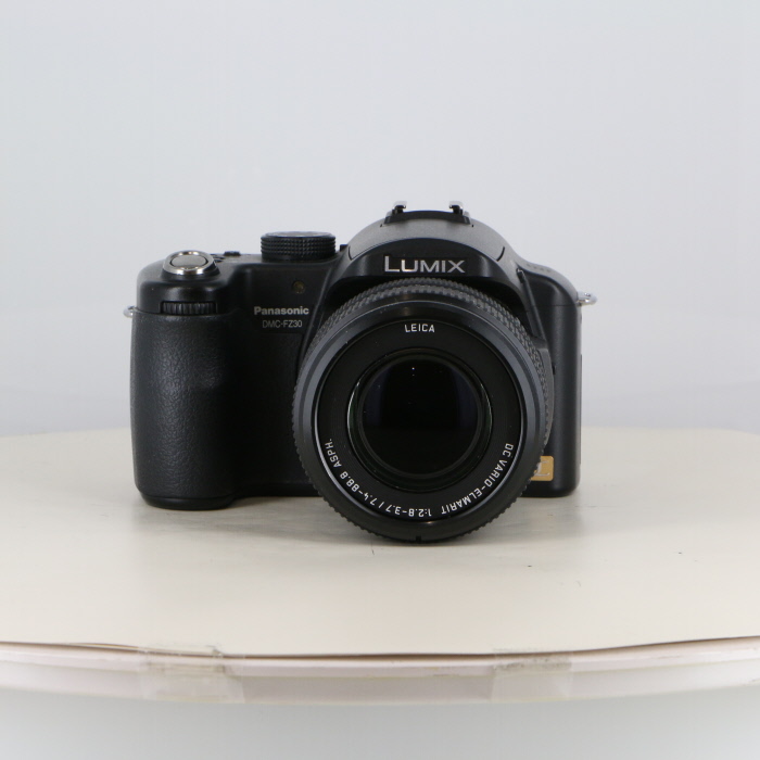 Panasonic LUMIX デジタルカメラ しろ DMC-FZ30