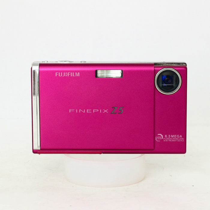 【動作品 箱付き]FUJIFILM FINEPIX Z5fd ラズベリーレッド 中古】(フジフイルム) FUJIFILM FinePix Z5fd ラズベリーレッド【630万