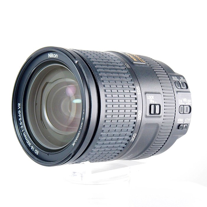 AF-S DX NIKKOR 18-300mm f/3.5-5.6G ED VR 中古価格比較 - 価格.com