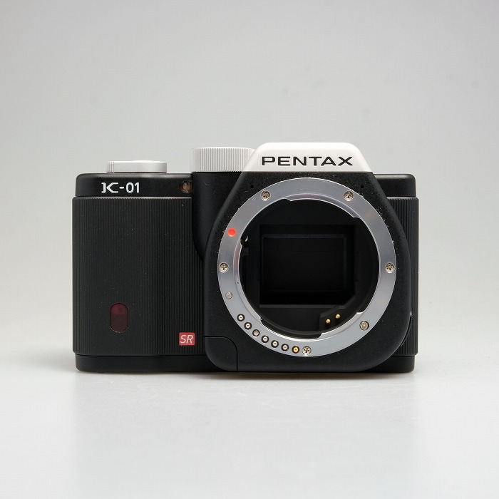 ペンタックス(PENTAX) K-01 レンズキット ブラック×ブラックの買取価格