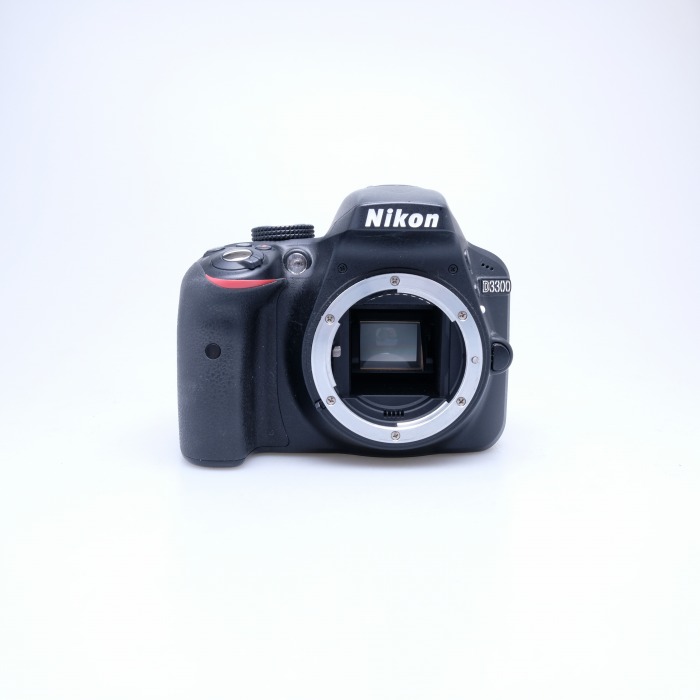 Nikon おしい D3300 中古