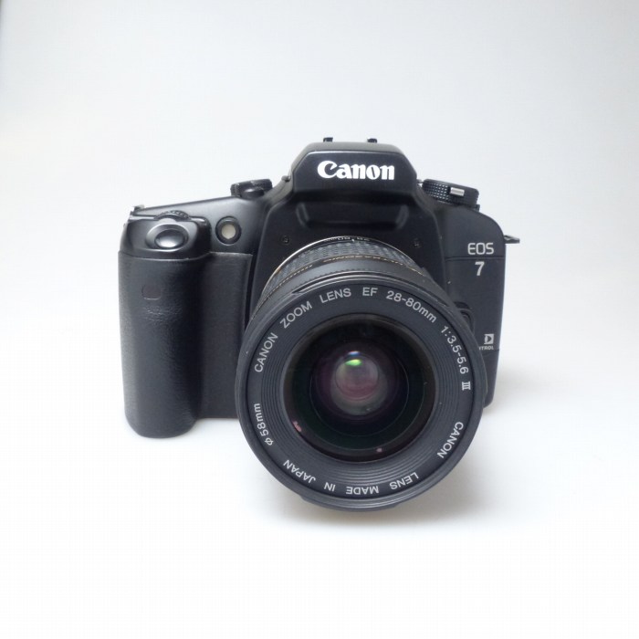 中古 キヤノン Canon Eos7 Ef28 80 3 5 5 6iii Usm ナニワグループオンライン