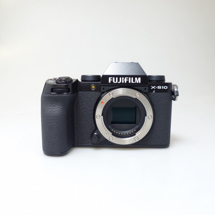 中古】(フジフイルム) FUJIFILM X-S10 ボディ｜ナニワグループオンライン｜2221070330455