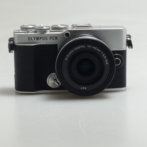 中古】(オリンパス) OLYMPUS PEN E-P7 14-42EZレンズキツト シルバー