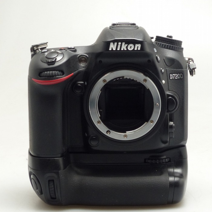 直販卸値NIKON D7200 バッテリーパックキッド デジタルカメラ