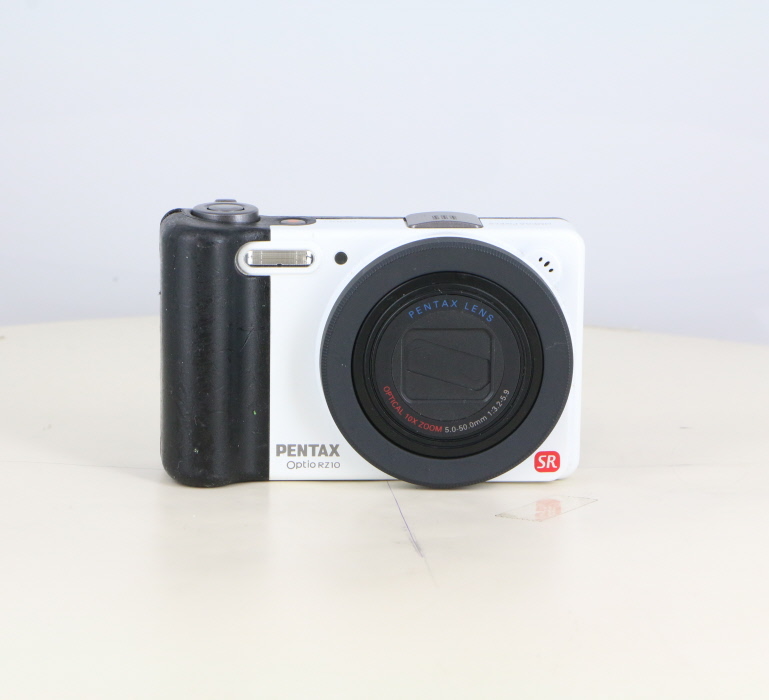 中古】(ペンタックス) PENTAX OPTIO RZ10 ホワイト｜ナニワグループ