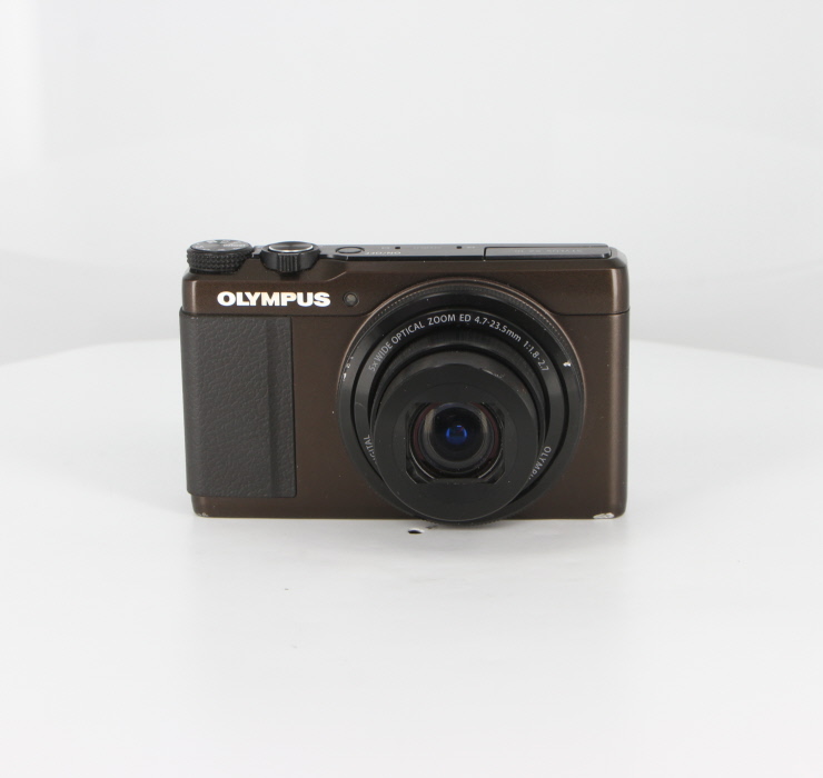 オリンパス　デジタルカメラ　XZ-10 BRW ブラウンxz-10ブラウン