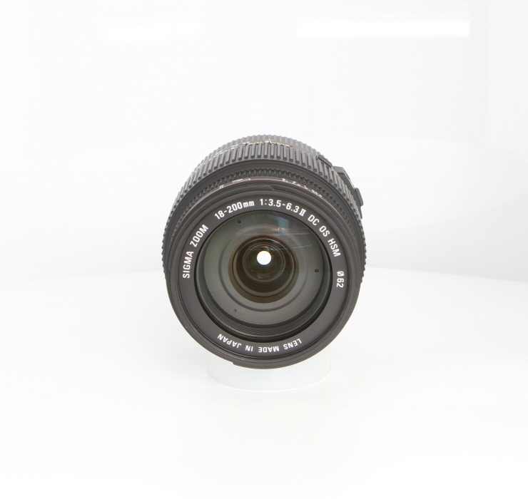 シグマ(SIGMA) 18-200mm F3.5-6.3 II DC OS HSM キヤノン用の買取価格