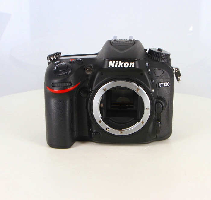 nikon D7100 ボディ