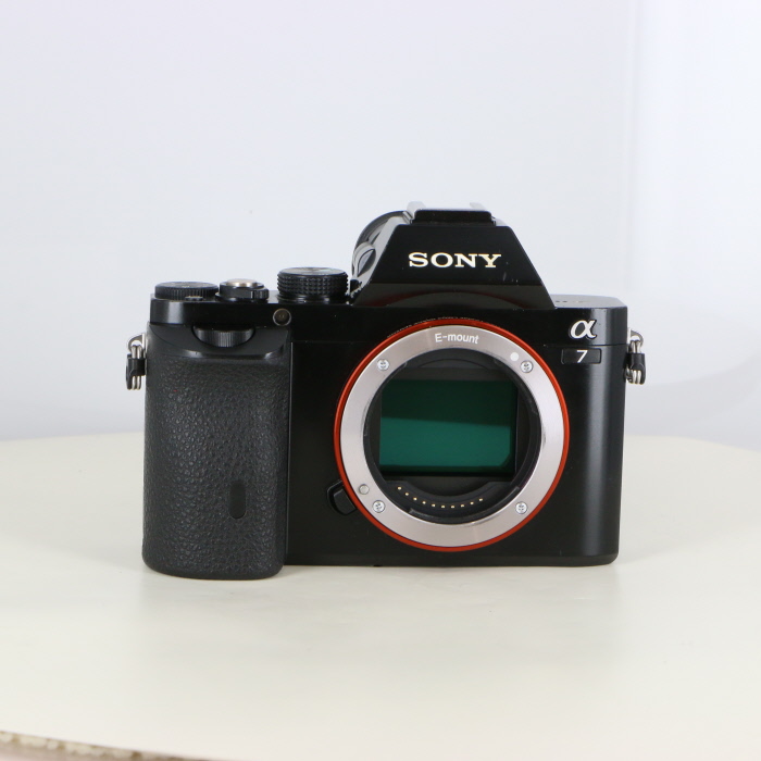 ソニー SONY α7 ILCE-7 ボディ ミラーレスカメラ