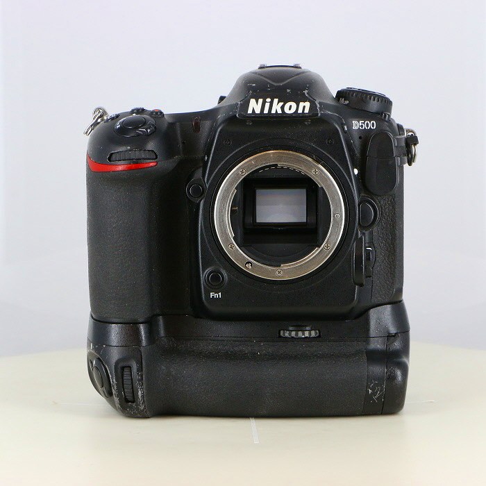 中古】(ニコン) Nikon D500+MB-D17｜ナニワグループオンライン