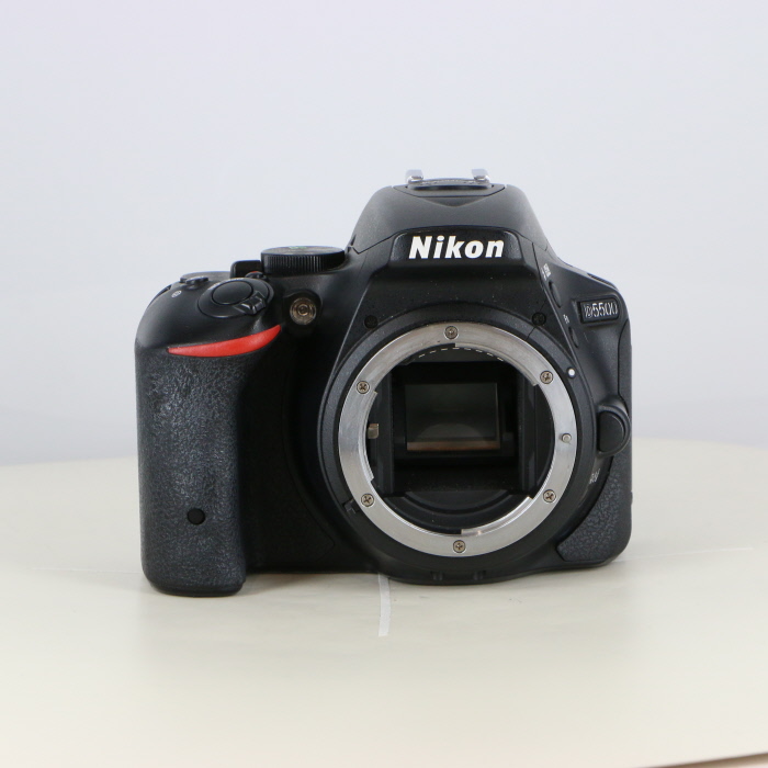中古】(ニコン) Nikon D5500 ボディ ブラック｜ナニワグループ ...