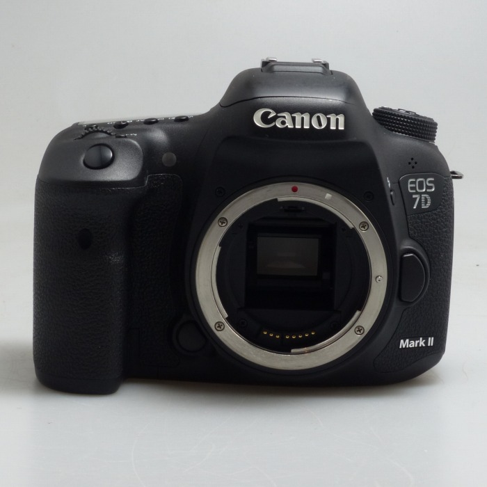Canon EOS 7D Mark2 ボディ