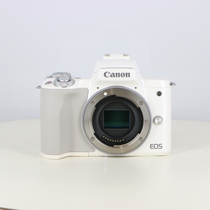 中古】(キヤノン) Canon EOS KISS M ボデイ ホワイト｜ナニワグループ