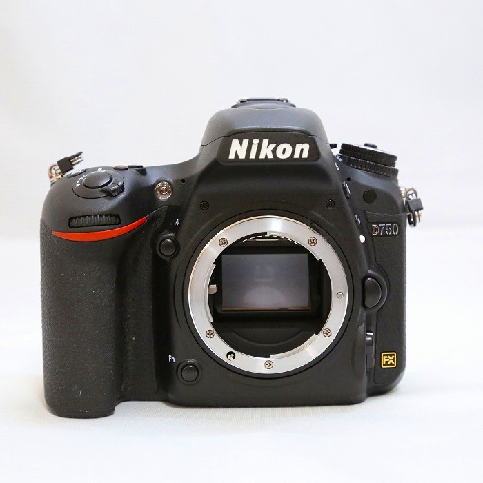 Nikon D750 ボディカメラ - デジタル一眼