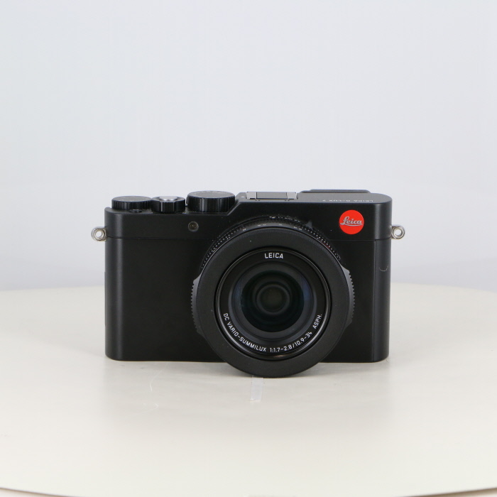 Leica d-lux 7 使用回数少なく美品 キズ少なめです。 - カメラ