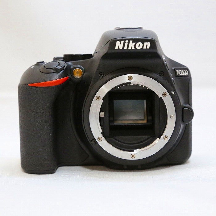 中古】(ニコン) Nikon D5600 ボディ｜ナニワグループオンライン 