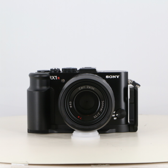 中古】(ソニー) SONY DSC-RX1R｜ナニワグループオンライン｜2221090905800